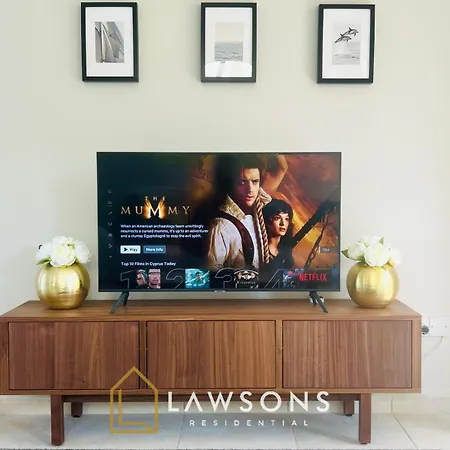 Beachside 5-bed With Private Pool Villa Neo Chorio