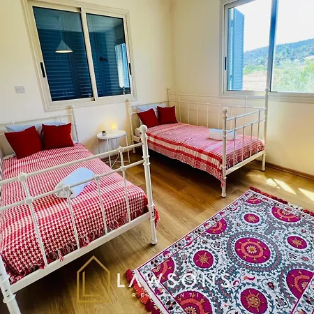 Willa Beachside 5-bed With Private Pool