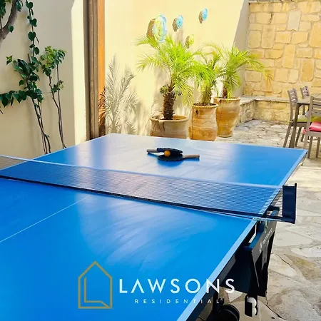 Villa Beachside 5-bed With Private Pool