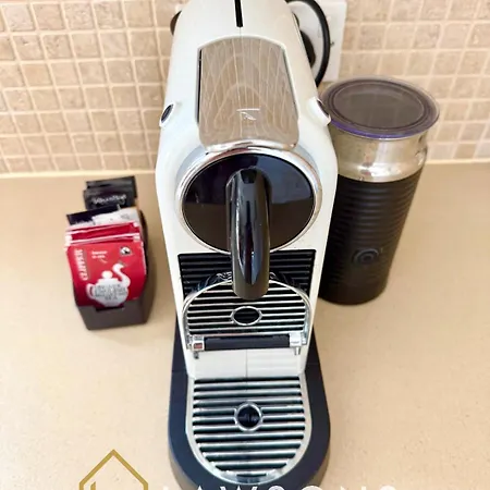 Beachside 5-bed With Private Pool