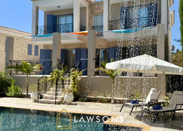 Vila Beachside 5-bed With Private Pool *